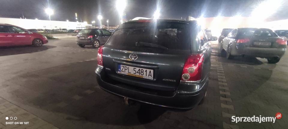 Avensis 2006r 289000km Police