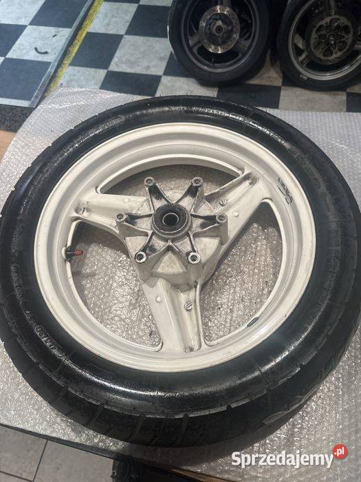 Honda VFR 750 RC24 Koło Felga michelin Macadam Poznań