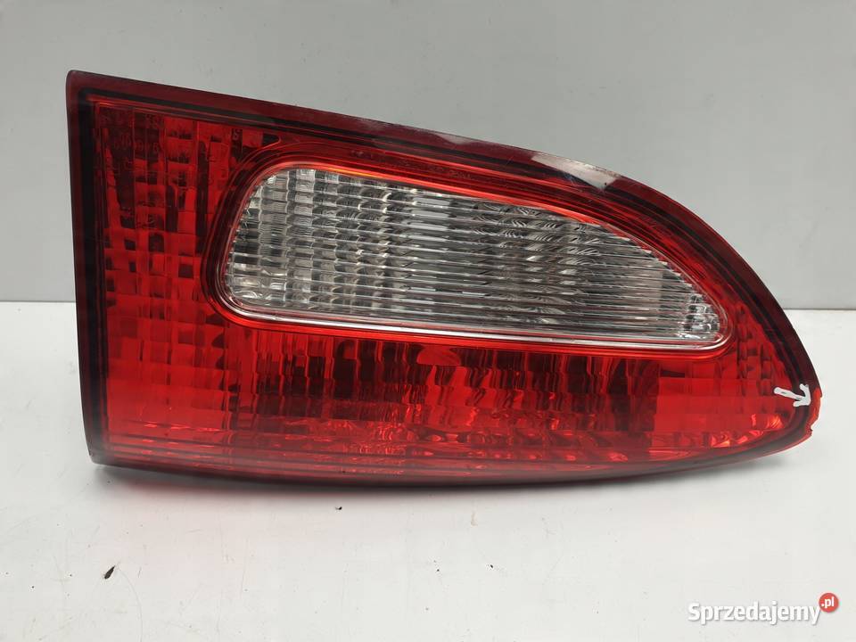 Subaru Tribeca TYLNA LAMPA W KLAPE PRAWA prawy lubelskie