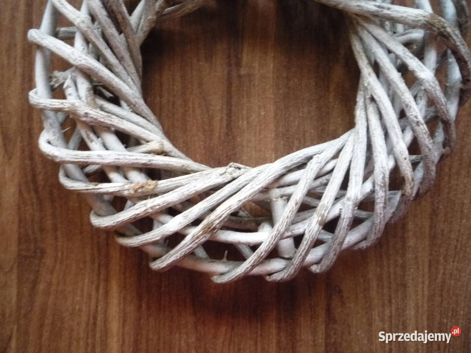 Duży wianek bielony 28 Szczecin