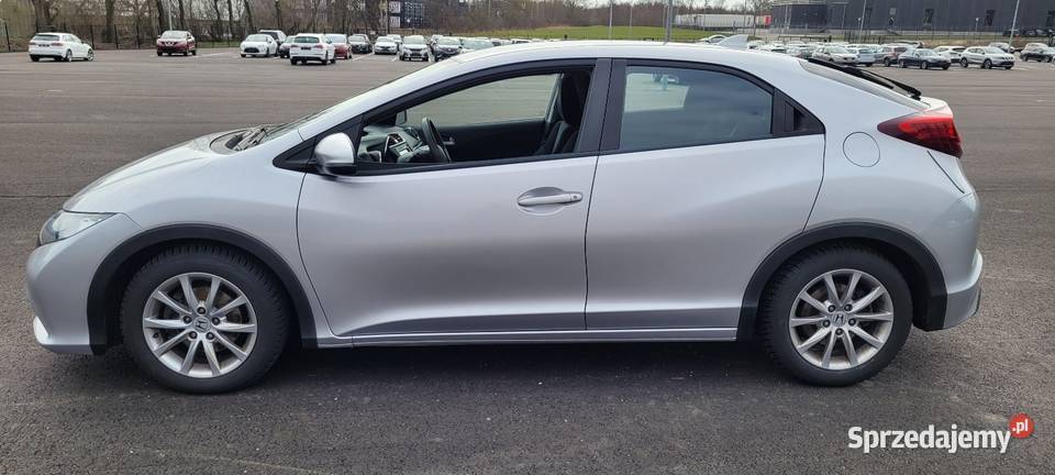 Bezwypadkowa serwis ASO super stan gniazdo SD Civic Warszawa