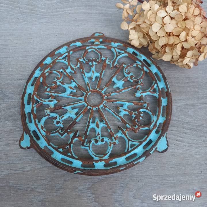 Stara żeliwna emaliowana podstawka kuchenna pod Pozostałe mazowieckie