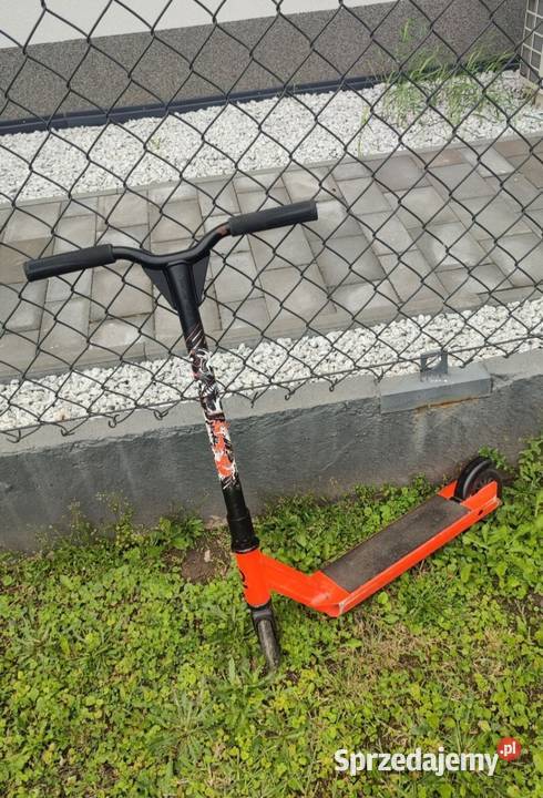 2 Hulajnogi Oxelo Carromco Rolki, wrotki i hulajnogi Sośnicowice sprzedam