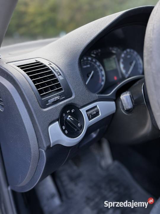 Sprzedam Skoda Octavia II 16 Classic 2007 242453km Octavia Zwierzyniec