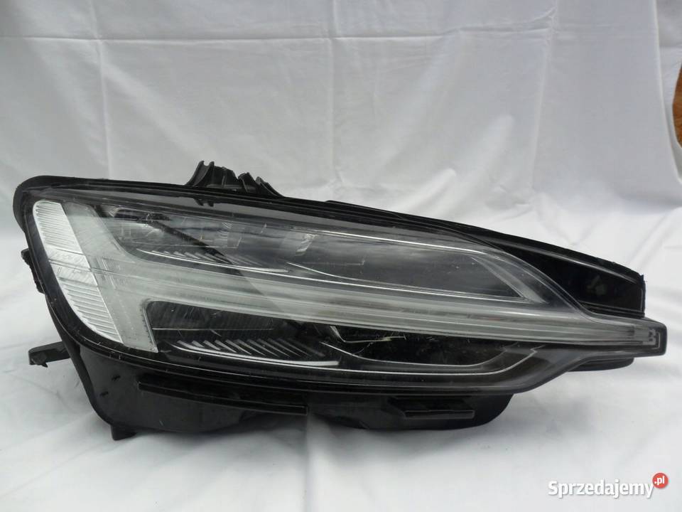 Volvo S60 V60 reflektor prawy przedni lampa Nowy Tomyśl