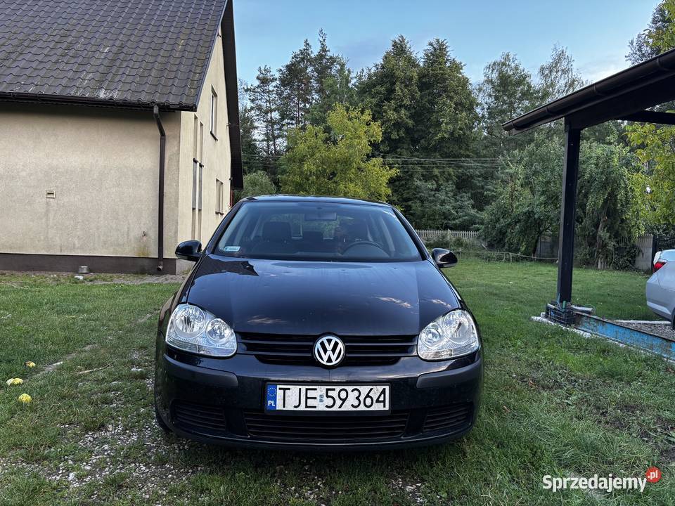 Volkswagen Golf V 19 TDI 90 niski przebieg Jędrzejów