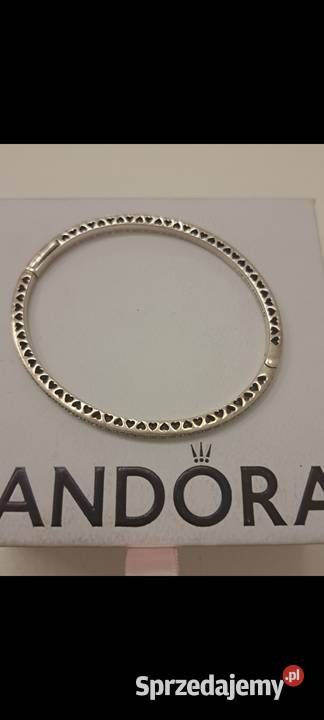 Bransoletka Pandora sztywna