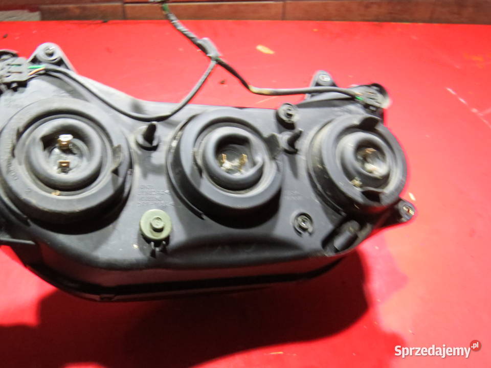 HONDA CBR 929 900 RR CBR929RR lampa przód sprzedam