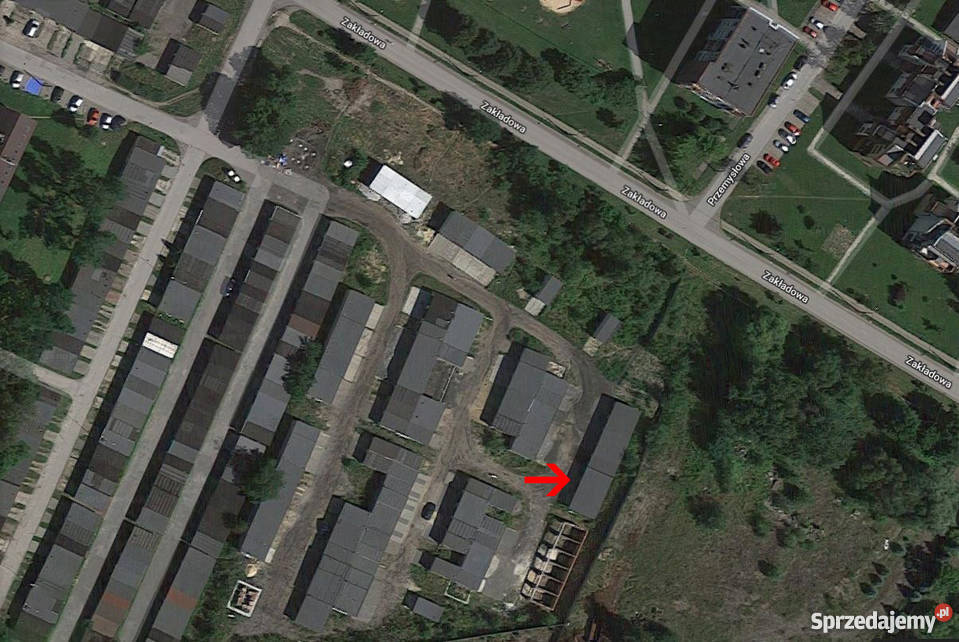 Sprzedam garaż w Porębie Nieruchomości