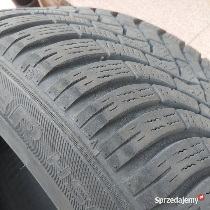 Falken Eurowinter HS01 SUV 23550R19V używane Żyrzyn