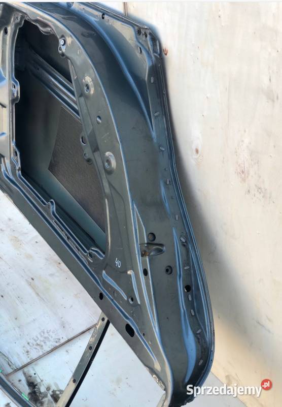 DRZWI LEWE TYŁ TYLNE SKODA SUPERB I osobowe podkarpackie Skołoszów
