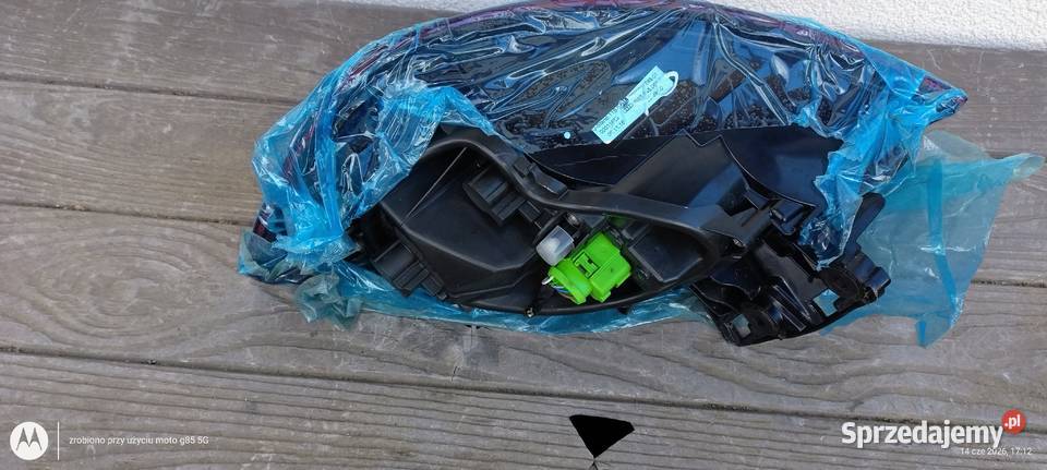 8W5 945 069 A tylna lewa lampa A4 b9 sedan Lubin