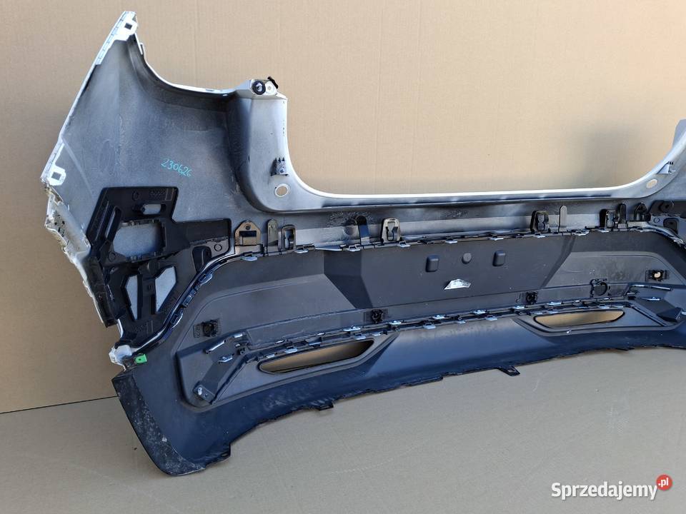 RENAULT MEGANE V 5 ETECH ZDERZAK TYŁ TYLNY osobowe Bieleń