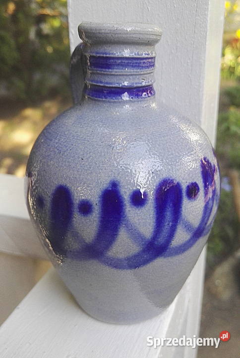 Kamionkowy dzbanuszek Rękodzieło