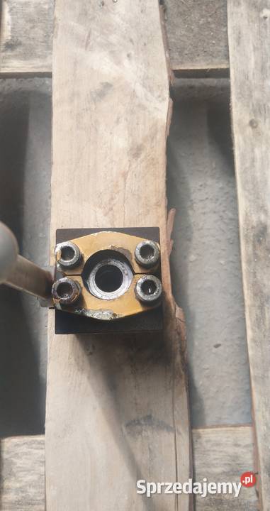 1 WYJŚCIE KOSTKA ZAWÓR ZAMEK HYDRAULICZNY HYD Motoryzacja Kielce sprzedam