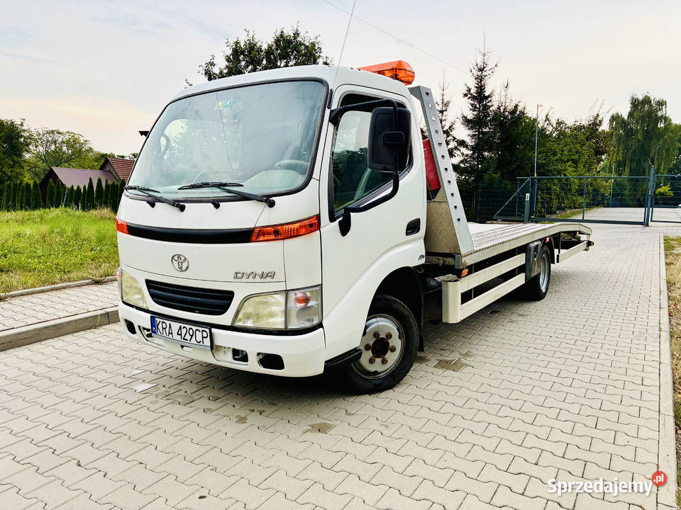 Autolaweta duża aluminiowa zabudowa zadbany Samochody dostawcze Pielgrzymowice