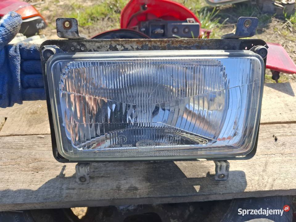 Lampa Prawa Przód Volkswagen LT 28 Stary Hella lubelskie Wisznice sprzedam