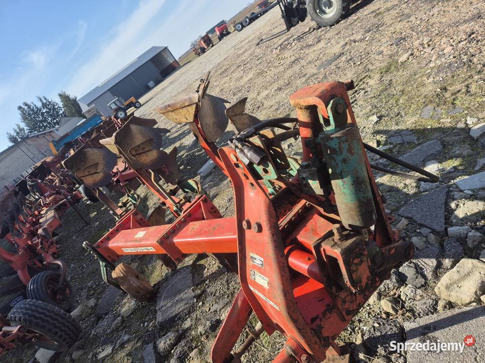 Pług Kverneland 3 resor obrotowy