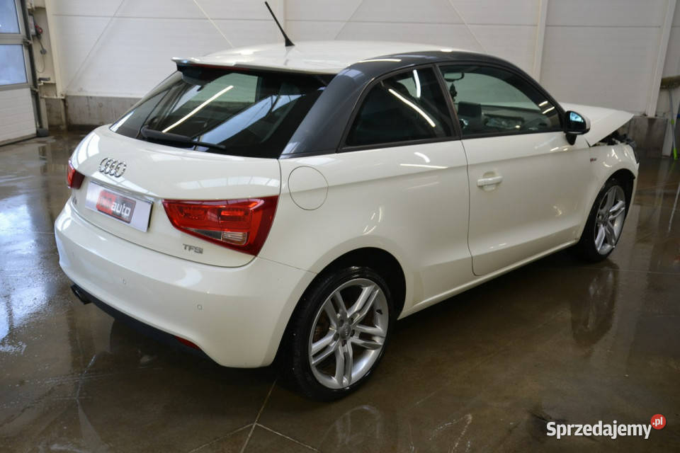 Audi A1 sline 14 tfsi 122 xenon led skóra navi A1