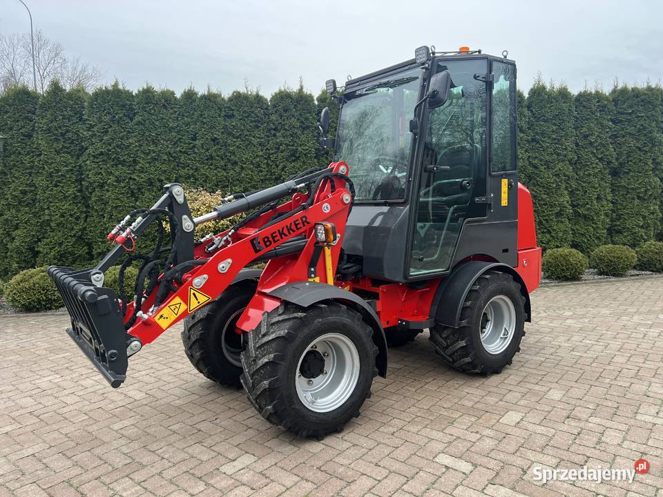 NOWA Mini ładowarka BEKKER W1160 Perkins Rexroth Zambrów