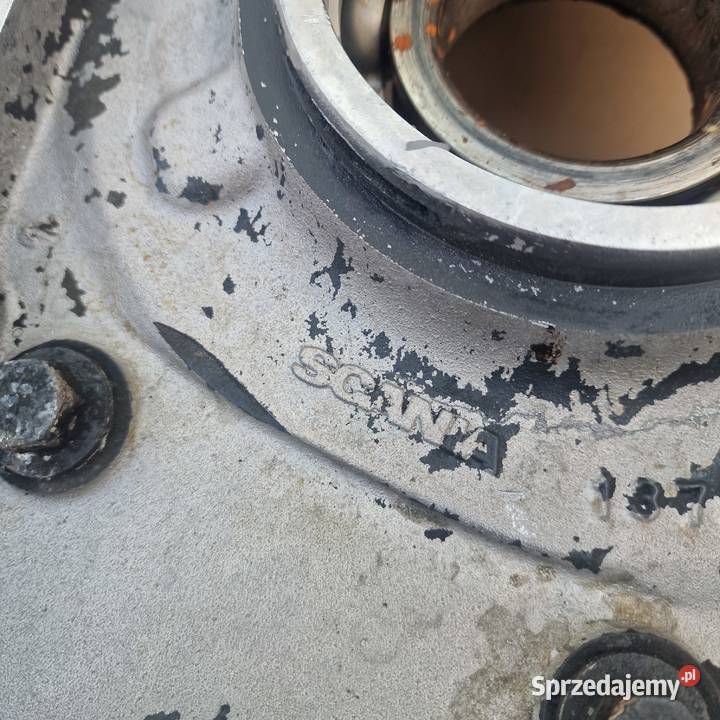 SCANIA OBUDOWA ROZDZIELACZA BIEGÓW 1376914 ciężarowe Bieleń sprzedam