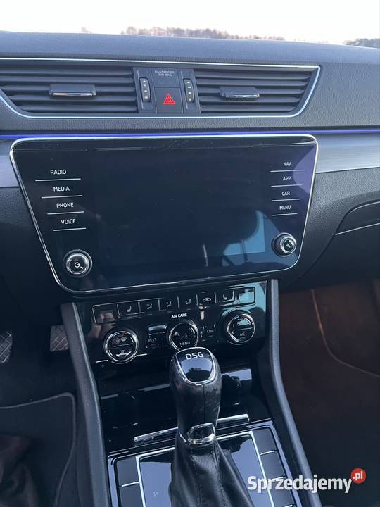 Skoda Superb 20 TDI 190 DSG światła do jazdy dziennej Walce