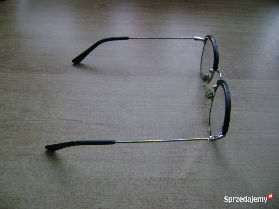 Starocie z PRL Okulary korekcyjne damskie 25 Okulary korekcyjne pomorskie Gdynia