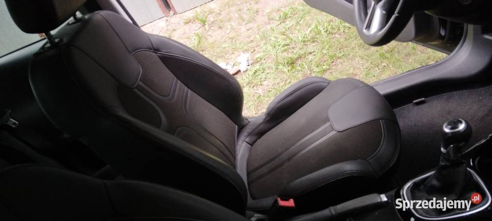 Opel Adam 14 benzyna 2013 świętokrzyskie Ostrowiec Świętokrzyski sprzedam