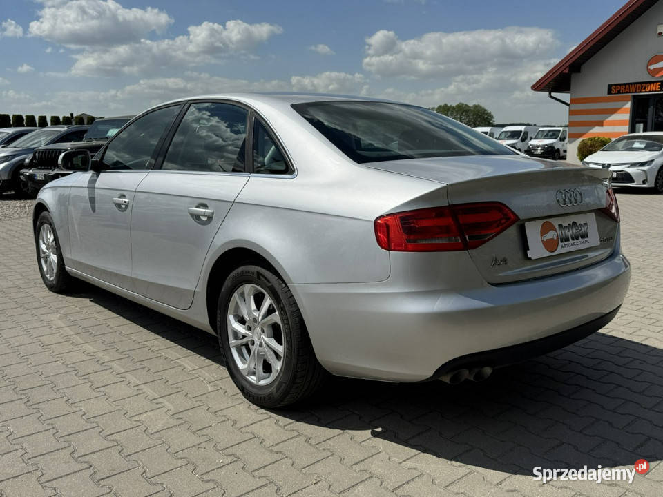Audi A4 Limousine Audi A4 B8 20 TDI 120 2009 B8