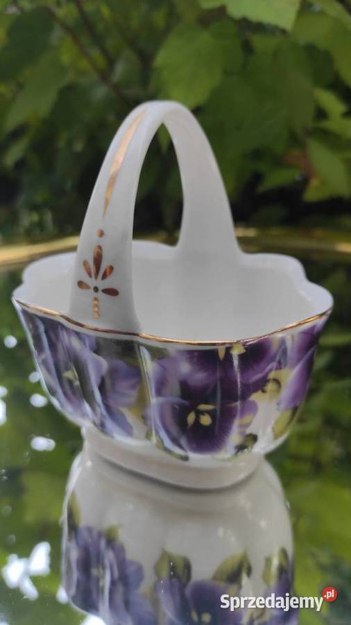 Uroczy porcelanowy koszyczek z motywem pięknych Pabianice sprzedam