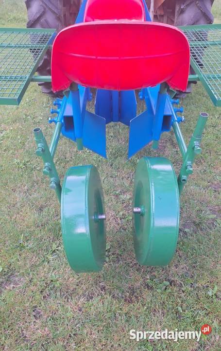 Sadzarka do porzeczki malin nieuszkodzony Czysta Dębina sprzedam