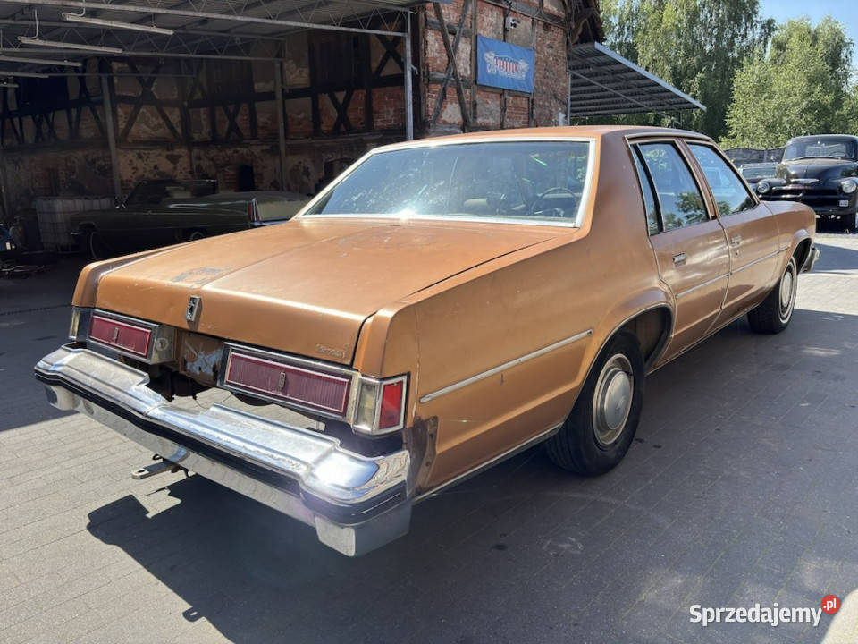 Oldsmobile Delta 88 OLDSMOBILE DELTA 88 ROYALE Rok produkcji 1977 Sulechów