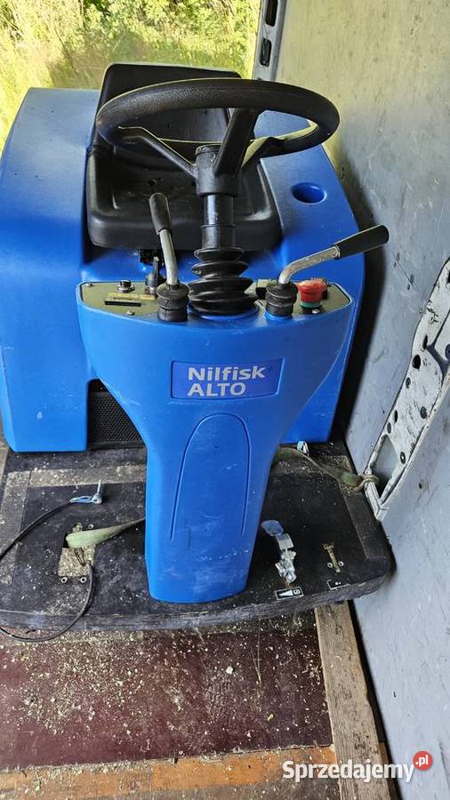 Zamiatarka samojezdna Nilfisk FLOORTEC R 670 Limanowa