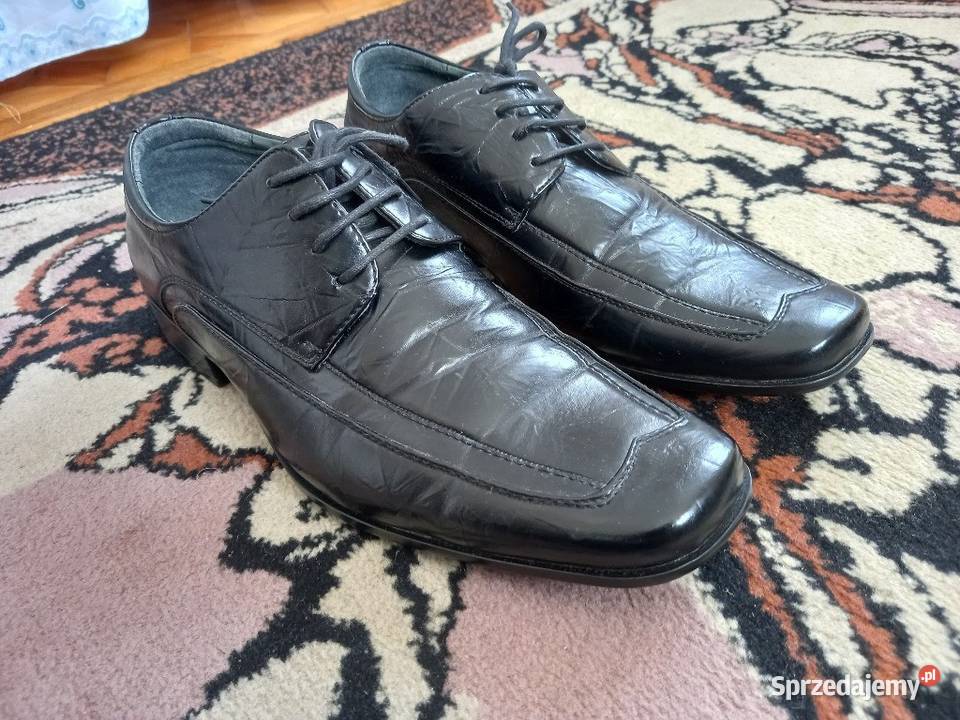 Buty czarne garniturowe rozmaiar 42 Tomaszów Lubelski