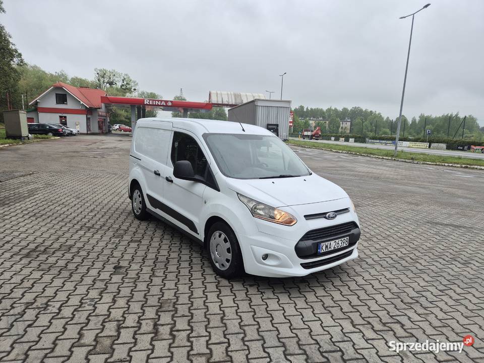 FVAT 23 Ford Transit Connect 3 osoby Salon 1 hak Ford Bujaków