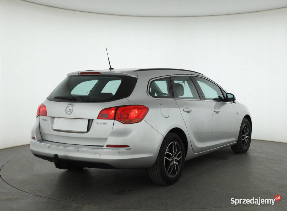 Opel Astra 14 T Piaseczno