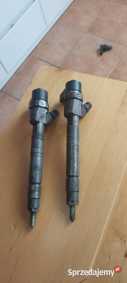 Wtryskiwacz Mercedes A6120700487 osobowe Szczecin