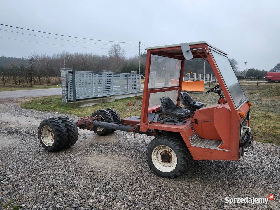 Pojazd terenowy 4x4 Wałek WOM Hydraulika Góra Kalwaria