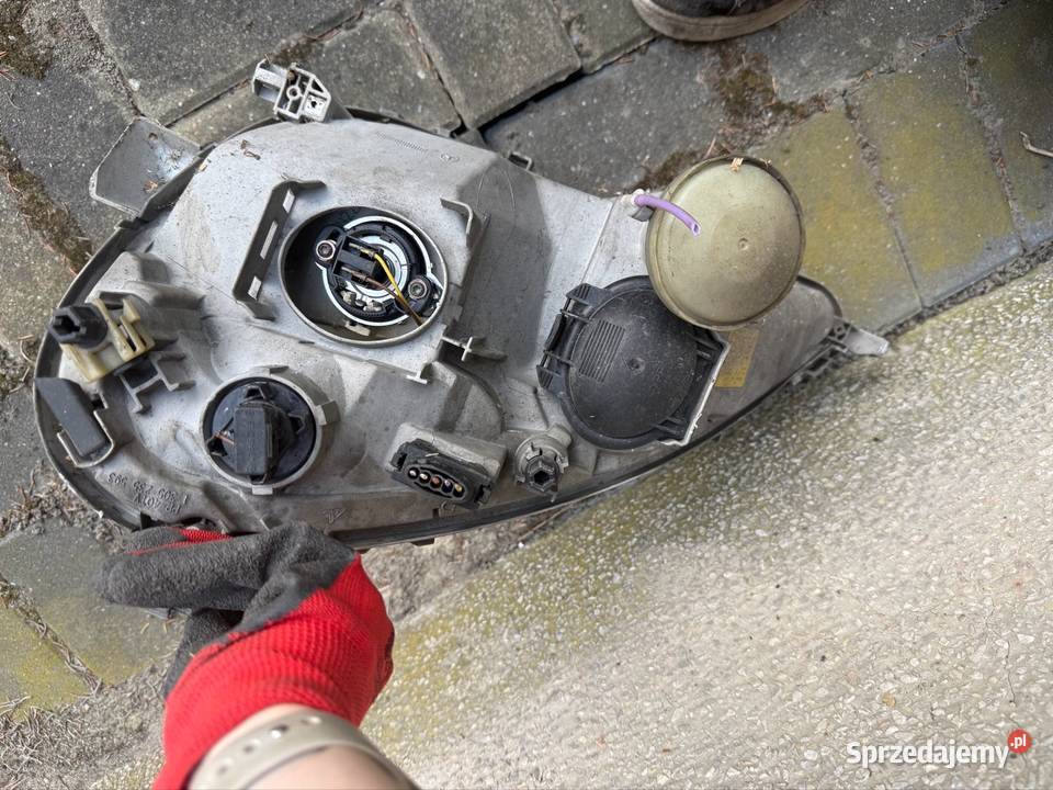 Lampa prawa przód Mercedes A klasa w168 Ostrów Wielkopolski