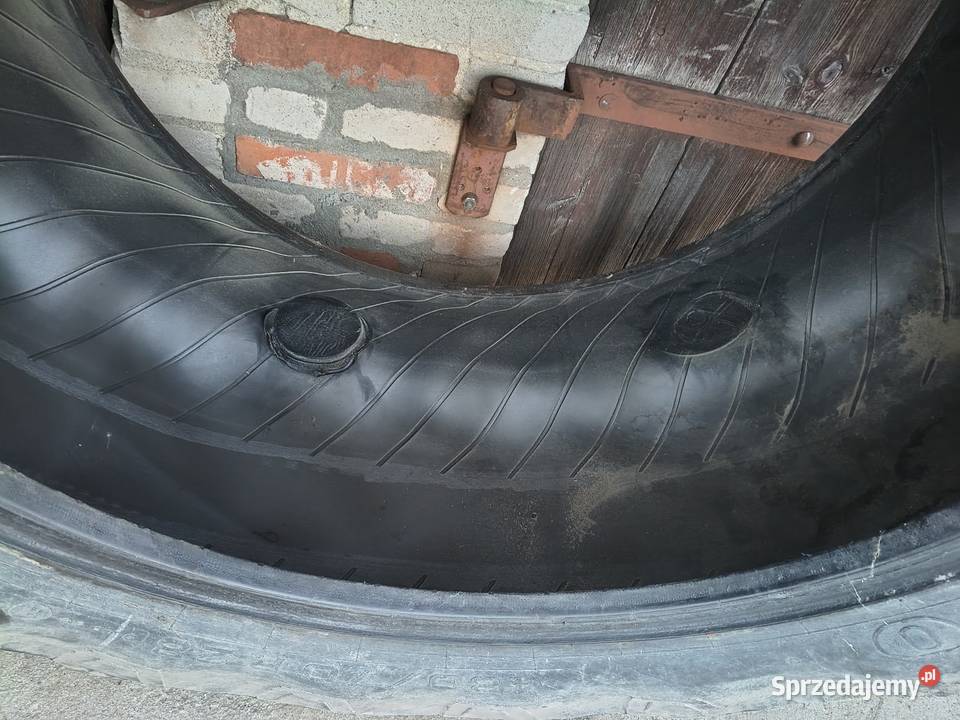 Opona Pirelli 480 70 28 Czemierniki