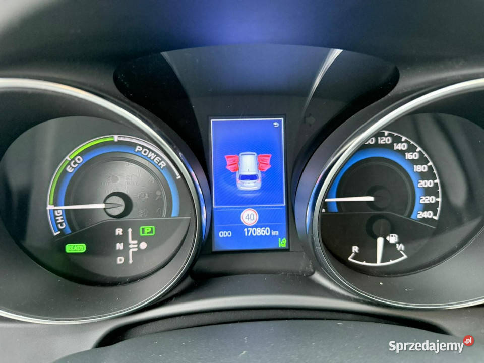 Toyota Auris hybryda navi automat gwarancja II Zbąszyń