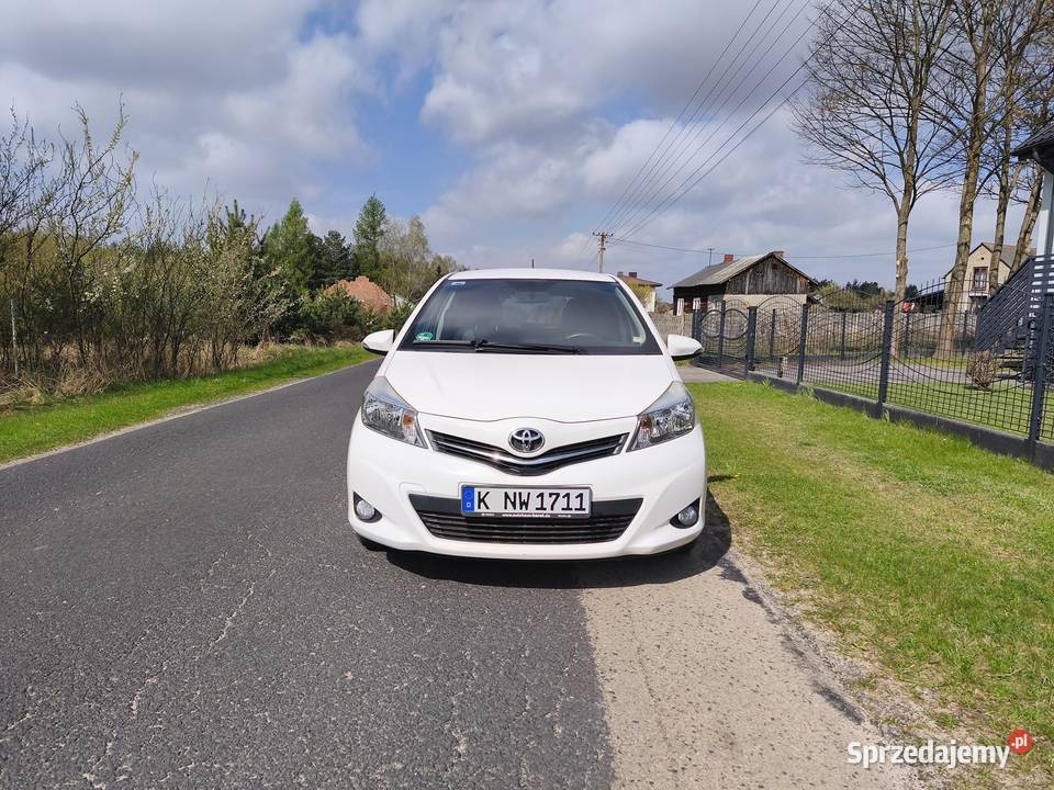Toyota Yaris 10 Benzyna Kamera Cofania Klima 5 manualna Kłobuck sprzedam