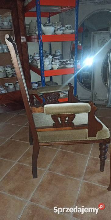 Fotel Eklektyk z podłokietnikami Welur pasy i Gdańsk