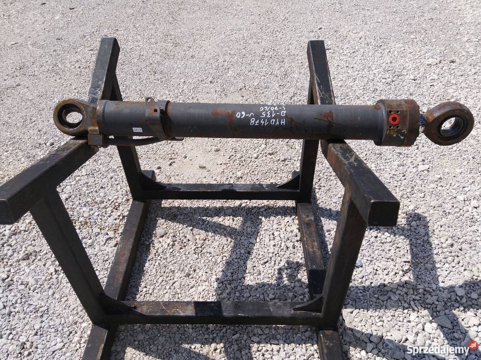 Siłownik Volvo EC 180 210 220 230 240 140 145 Kielce