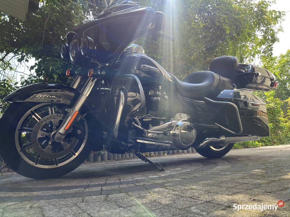 Harley Davidson FLHTK 2018 zadbany zamiana podgrzewane manetki Motocykle, skutery, quady mazowieckie Ostrów Mazowiecka