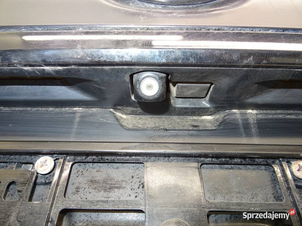 TYLNA KLAPA LEXUS RC SportowyCoupe TYLNA