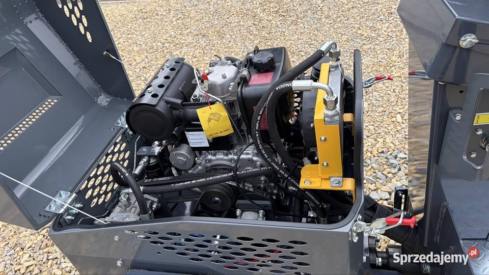 Walec 11T wibracje Nowy Diesel WeproMach małopolskie Toporzysko sprzedam