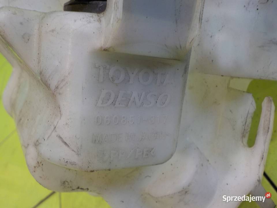 TOYOTA PRIUS III 18 VVTI 10r 5D zbiorniczek mazowieckie Suków