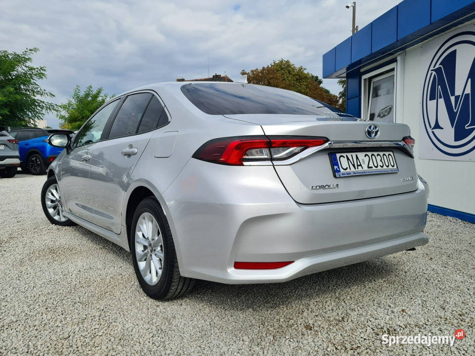 Toyota Corolla HYBRID Salon 85 Serwis Kamera automatyczna