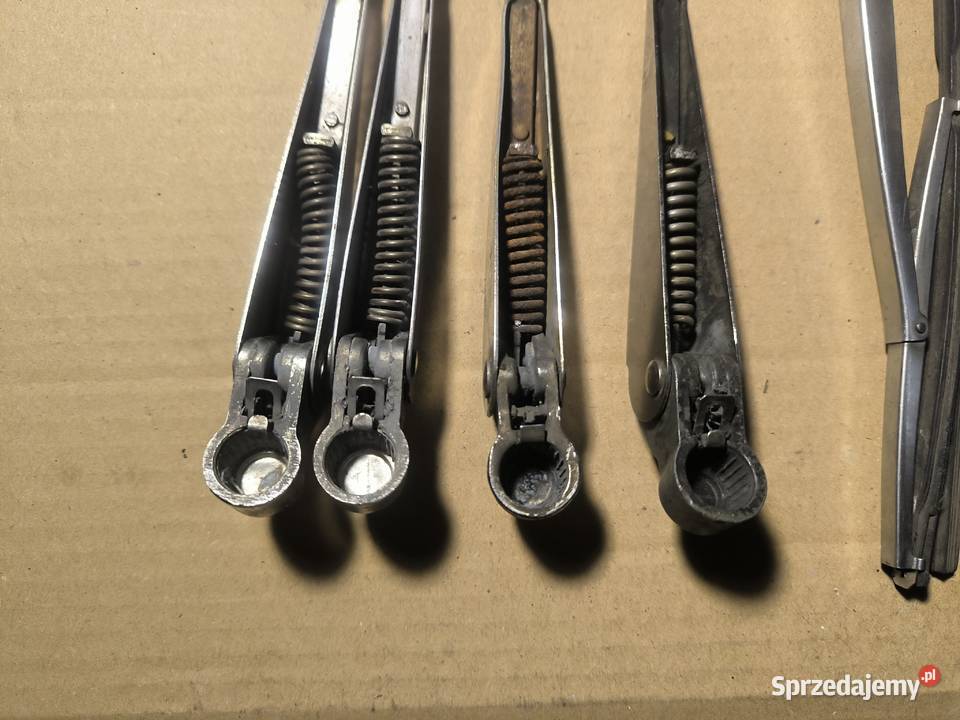 Fiat 126p ramiona wycieraczki chromowane osobowe podkarpackie Stalowa Wola